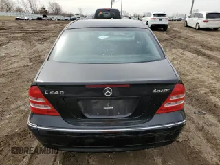 2004 Mercedes-Benz C 240 with VIN WDBRF81J54F458372, listed as a Copart auction lot 49205505 with 200,240 mi miles and Non repairable. Bid and sale history available at DreamBid. Image 6.