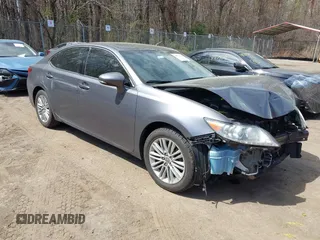 2013 Lexus ES 4dr Sdn with VIN JTHBK1GG4D2028601, listed as a IAAI auction lot 41922786 with 149,007 mi miles. Bid and sale history available at carsss.com. Image 1.