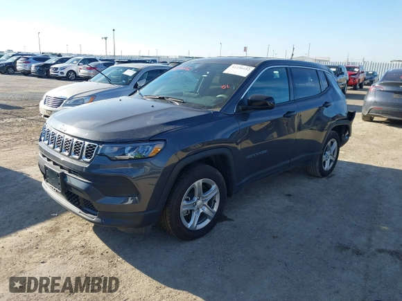 2024 Jeep Compass Sport z VIN 3C4NJDANXRT121722, wystawiony jako IAAI lot #41236232 z przebiegiem 8 702 mil mil oraz . Historia ofert i sprzedaży dostępna na DreamBid. Obrazek 17.