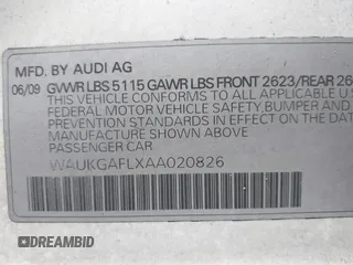 2010 Audi S4 Prestige z VIN WAUKGAFLXAA020826, wystawiony jako IAAI lot #41711179 z przebiegiem 122 108 mil mil oraz . Historia ofert i sprzedaży dostępna na DreamBid. Obrazek 9.