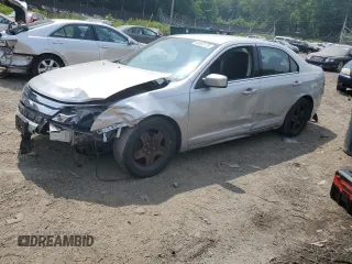 2010 Ford Fusion SE with VIN 3FAHP0HA7AR413732, listed as a Copart auction lot 60553775 with 116,347 mi miles and Salvage title. Bid and sale history available at DreamBid. Image 1.