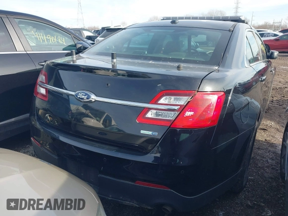 2016 Ford Police Interceptor with VIN 1FAHP2MKXGG108963, listed as a IAAI auction lot 41612712 with 121,248 mi miles and . Bid and sale history available at DreamBid. Image 4.