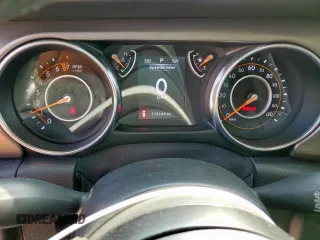 2020 Jeep Wrangler Unlimited Sport с VIN 1C4HJXDG6LW252353, выставлен на аукционе Copart как лот 56556425 с пробегом 114 144 миль миль и Списание • Salvage title. История ставок и продаж доступна на DreamBid. Изображение 9.