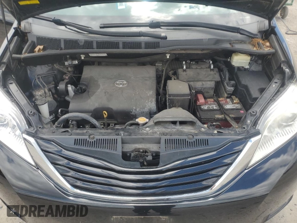2016 Toyota Sienna LE AAS z VIN 5TDKK3DC6GS751426, wystawiony jako Copart lot #58335685 z przebiegiem 57 665 mil mil oraz Szkoda całkowita • Salvage title. Historia ofert i sprzedaży dostępna na DreamBid. Obrazek 12.