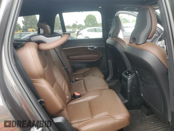 2023 Volvo XC90 Ultimate Bright Theme with VIN YV4H60CA1P1946339, listed as a Copart auction lot 62216265 with 28,977 mi miles and Salvage title. Bid and sale history available at DreamBid. Image 11.