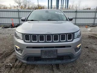 2020 Jeep Compass Latitude with VIN 3C4NJCBB3LT166541, listed as a Copart auction lot 49674605 with 68,849 mi miles and Salvage Title. Bid and sale history available at carsss.com. Image 5.