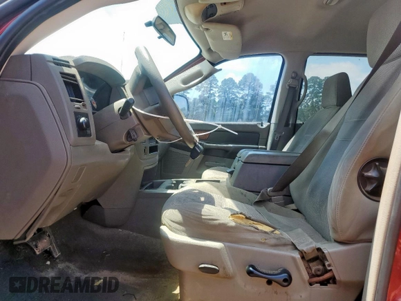 2006 Dodge 1500 SLT z VIN 1D7HA18N96S695944, wystawiony jako Copart lot #58413745 z przebiegiem 286 473 mil mil oraz Czysty tytuł • Clean title. Historia ofert i sprzedaży dostępna na DreamBid. Obrazek 7.