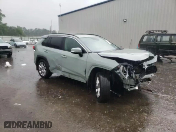 2022 Toyota RAV4 XLE Premium с VIN 2T3A1RFV1NW301243, выставлен на аукционе Copart как лот 56025835 с пробегом 58 093 миль миль и Списание • Salvage title. История ставок и продаж доступна на DreamBid. Изображение 15.