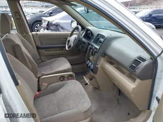 2006 Honda CR-V LX with VIN SHSRD68506U406846, listed as a IAAI auction lot 41735698 with 122,805 mi miles. Bid and sale history available at carsss.com. Image 5.