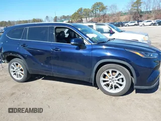 2023 Toyota Highlander L with VIN 5TDKDRBH6PS035508, listed as a IAAI auction lot 41681365 with 17,879 mi miles and . Bid and sale history available at DreamBid. Image 13.