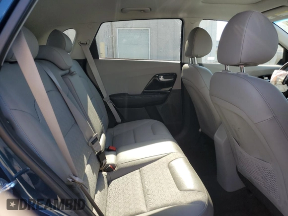 2022 Kia Niro LXS SE with VIN KNDCB3LC6N5545645, listed as a Copart auction lot 62421954 with 19,025 mi miles and Salvage Title. Bid and sale history available at carsss.com. Image 10.