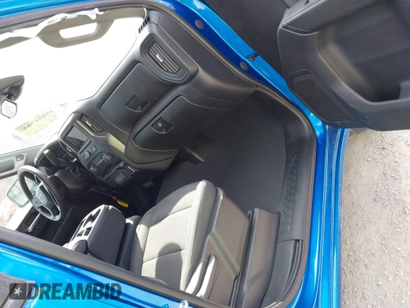 2024 Chevrolet Silverado 1500 Custom with VIN 1GCPDBEK9RZ123622, listed as a IAAI auction lot 41757432 with 10,255 mi miles and . Bid and sale history available at DreamBid. Image 5.