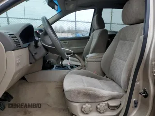 2005 Kia Sorento LX with VIN KNDJD733655476979, listed as a Copart auction lot 44120575 with 115,990 mi miles and Salvage Title. Bid and sale history available at carsss.com. Image 7.