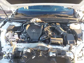 2024 Lexus RX 500h F Sport Performance z VIN 2T2BCMEA1RC012987, wystawiony jako IAAI lot #41365365 z przebiegiem 18 400 mil mil oraz . Historia ofert i sprzedaży dostępna na DreamBid. Obrazek 10.
