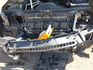 2006 Jeep Commander с VIN 1J8HG48NX6C124394, выставлен на аукционе IAAI как лот 42489821 с пробегом 199 759 миль миль и . История ставок и продаж доступна на DreamBid. Изображение 6.