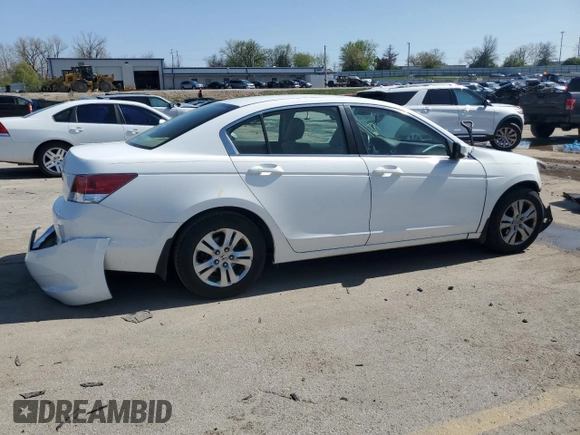 2009 Honda Accord LX-P with VIN 1HGCP26489A026899, listed as a Copart auction lot 52345195 with 186,057 mi miles and Salvage Title. Bid and sale history available at DreamBid. Image 3.
