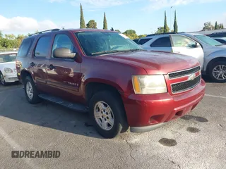 2008 Chevrolet Tahoe 3LT с VIN 1GNFC13068J151795, выставлен на аукционе IAAI как лот 42819930 с пробегом 198 165 миль миль и . История ставок и продаж доступна на DreamBid. Изображение 1.