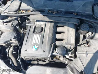 2011 BMW 3 Series 328i xDrive with VIN WBAPK5G55BNN80629, listed as a IAAI auction lot 41914548 with 88,199 mi miles. Bid and sale history available at carsss.com. Image 10.
