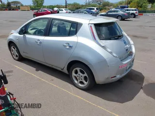 2011 Nissan LEAF SL-e with VIN JN1AZ0CP5BT007033, listed as a IAAI auction lot 42194068 with 40,620 mi miles and . Bid and sale history available at DreamBid. Image 3.