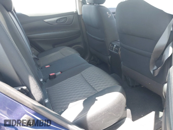 2019 Nissan Rogue S with VIN 5N1AT2MT4KC834992, listed as a IAAI auction lot 42005675 with 14,366 mi miles and . Bid and sale history available at carsss.com. Image 8.