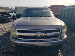 2007 Chevrolet Silverado 1500 LTZ with VIN 2GCEC13J771688696, listed as a Copart auction lot 50924145 with 221,805 mi miles and Salvage Title. Bid and sale history available at carsss.com. Image 5.