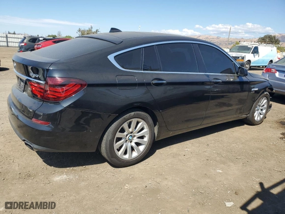 2010 BMW 5 Series Gran Turismo 550i xDrive with VIN WBASP4C58AC341050, listed as a Copart auction lot 72443984 with 120,782 mi miles and Salvage Title. Bid and sale history available at carsss.com. Image 3.