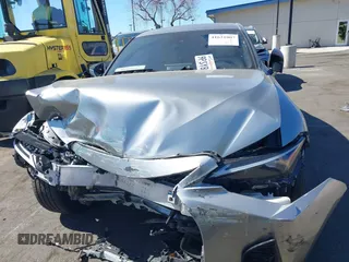 2022 Lexus IS 350 F Sport z VIN JTHGZ1B21N5049662, wystawiony jako IAAI lot #41621007 z przebiegiem 39 045 mil mil oraz . Historia ofert i sprzedaży dostępna na DreamBid. Obrazek 13.