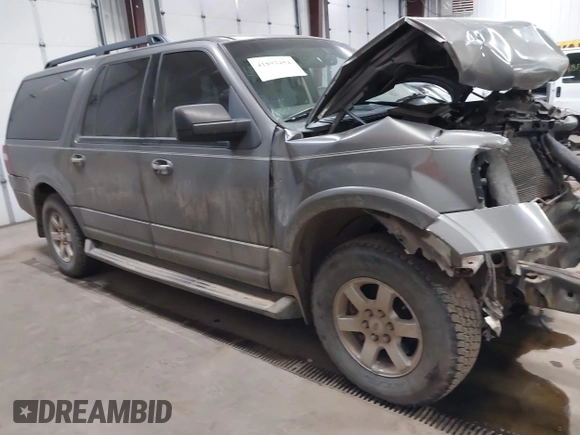 2010 Ford Expedition Max SSV z VIN 1FMJK1G51AEB20993, wystawiony jako IAAI lot #41893454 z przebiegiem 218 590 mil mil oraz . Historia ofert i sprzedaży dostępna na DreamBid. Obrazek 1.