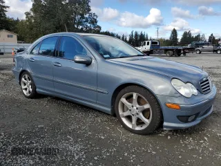 2007 Mercedes-Benz C 230 Sport с VIN WDBRF52HX7F880152, выставлен на аукционе Copart как лот 76800434 с пробегом 195 551 миль миль и Списание • Salvage title. История ставок и продаж доступна на DreamBid. Изображение 4.