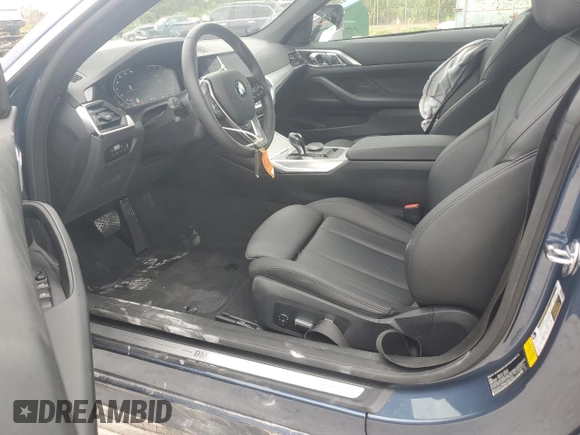 2021 BMW 4 Series 430i with VIN WBA23AT09MCG81555, listed as a Copart auction lot 81284974 with 18,219 mi miles and Salvage title. Bid and sale history available at DreamBid. Image 8.