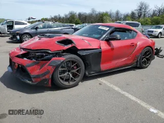 2021 Toyota Supra 3.0 z VIN WZ1DB0C09MW038550, wystawiony jako Copart lot #58066195 z przebiegiem Nie podano mil oraz Tytuł czysty. Historia ofert i sprzedaży dostępna na DreamBid. Obrazek 1.