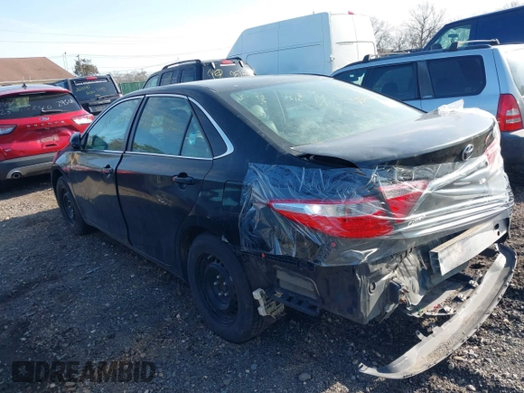 2016 Toyota Camry XLE with VIN 4T4BF1FKXGR549361, listed as a IAAI auction lot 41946584 with 221,775 mi miles and . Bid and sale history available at DreamBid. Image 3.