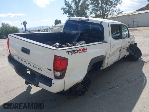 2019 Toyota Tacoma SR z VIN 3TMCZ5AN5KM249582, wystawiony jako IAAI lot #41925752 z przebiegiem 108 417 mil mil oraz . Historia ofert i sprzedaży dostępna na DreamBid. Obrazek 4.