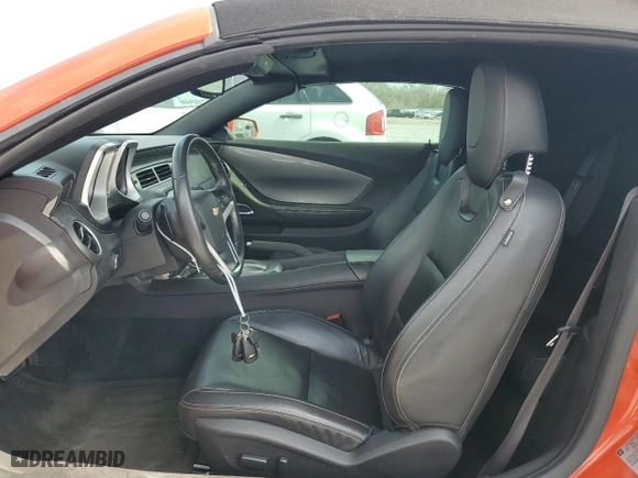 2012 Chevrolet Camaro 2LT with VIN 2G1FC3D31C9118374, listed as a Copart auction lot 43202745 with 101,461 mi miles and Salvage Title. Bid and sale history available at carsss.com. Image 7.