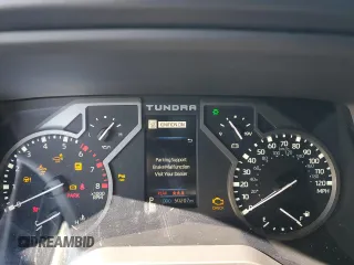 2022 Toyota Tundra 4WD SR5 with VIN 5TFLA5DB8NX056589, listed as a Copart auction lot 45119925 with 50,207 mi miles and Salvage Title. Bid and sale history available at carsss.com. Image 9.
