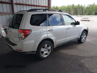 2010 Subaru Forester X Limited with VIN JF2SH6DC8AH740621, listed as a IAAI auction lot 42549076 with 104,632 mi miles and . Bid and sale history available at DreamBid. Image 4.
