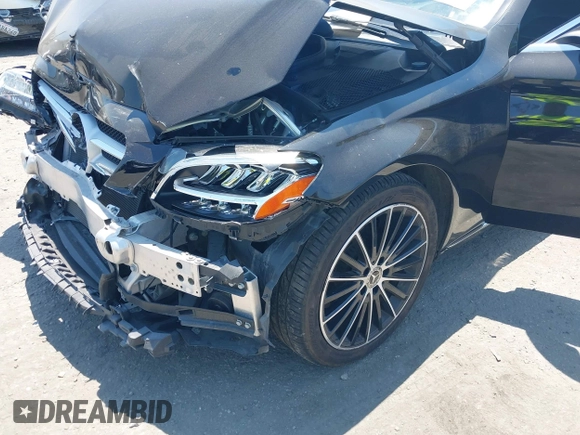 2019 Mercedes-Benz C 300 with VIN 55SWF8DB3KU287291, listed as a IAAI auction lot 42754245 with 59,329 mi miles and . Bid and sale history available at DreamBid. Image 17.