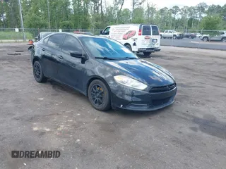 2015 Dodge Dart SE z VIN 1C3CDFAA4FD151070, wystawiony jako IAAI lot #42365585 z przebiegiem 128 171 mil mil oraz . Historia ofert i sprzedaży dostępna na DreamBid. Obrazek 1.