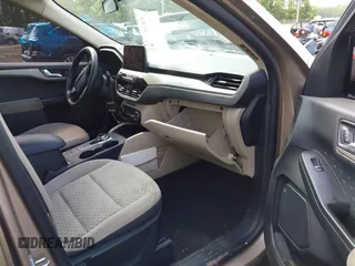 2020 Ford Escape SE с VIN 1FMCU9G67LUA94600, выставлен на аукционе IAAI как лот 42352070 с пробегом 8 миль миль и . История ставок и продаж доступна на DreamBid. Изображение 5.