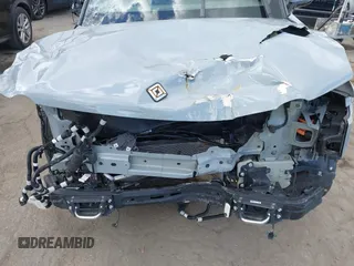 2023 Rivian R1T Adventure z VIN 7FCTGBAA9PN027894, wystawiony jako IAAI lot #42061339 z przebiegiem 5047 mil mil oraz . Historia ofert i sprzedaży dostępna na DreamBid. Obrazek 6.