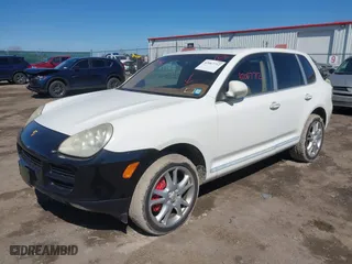 2006 Porsche Cayenne Turbo with VIN WP1AC29P06LA91297, listed as a IAAI auction lot 42067712 with 161,348 mi miles. Bid and sale history available at carsss.com. Image 2.