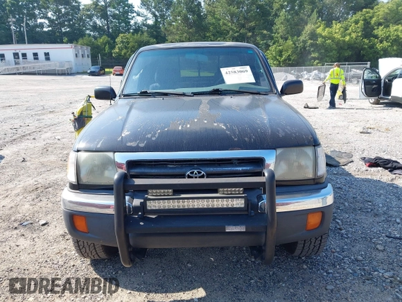 1999 Toyota Tacoma PreRunner with VIN 4TASN92N4XZ566820, listed as a IAAI auction lot 42583069 with 283,325 mi miles and . Bid and sale history available at DreamBid. Image 13.