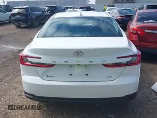 2025 Toyota Camry LE with VIN 4T1DAACK6SU082583, listed as a IAAI auction lot 42233444 with 18,935 mi miles and . Bid and sale history available at DreamBid. Image 17.