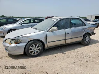 2000 Honda Accord LX z VIN JHMCG5645YC041698, wystawiony jako Copart lot #57783185 z przebiegiem Nie podano mil oraz Szkoda całkowita • Salvage title. Historia ofert i sprzedaży dostępna na DreamBid. Obrazek 1.