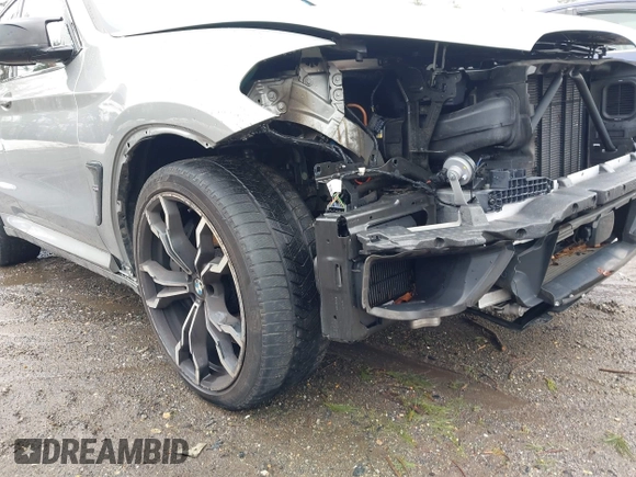 2020 BMW X3 M z VIN 5YMTS0C02L9B29984, wystawiony jako IAAI lot #41655102 z przebiegiem 38 878 mil mil oraz . Historia ofert i sprzedaży dostępna na DreamBid. Obrazek 20.