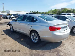 2017 Chevrolet Impala LT z VIN 2G1105S37H9122423, wystawiony jako IAAI lot #42042030 z przebiegiem 101 769 mil mil oraz . Historia ofert i sprzedaży dostępna na DreamBid. Obrazek 3.