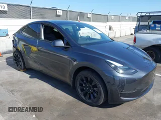2024 Tesla Model Y с VIN 7SAYGDED9RF091854, выставлен на аукционе IAAI как лот 42382483 с пробегом 14 805 миль миль и . История ставок и продаж доступна на DreamBid. Изображение 1.