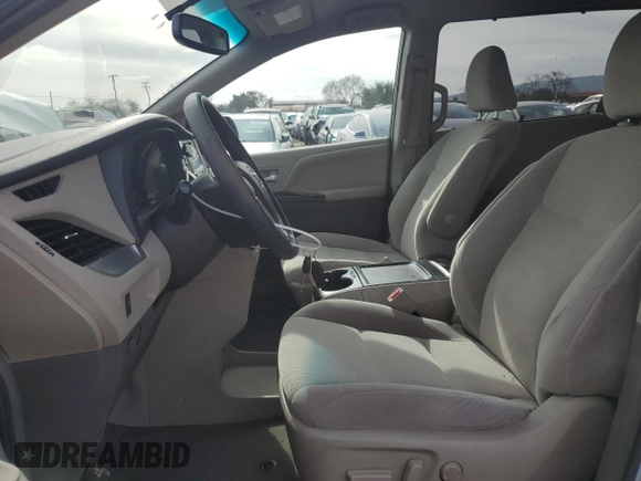 2015 Toyota Sienna LE AAS with VIN 5TDKK3DC0FS682599, listed as a Copart auction lot 45559945 with 66,031 mi miles and Salvage Title. Bid and sale history available at carsss.com. Image 7.