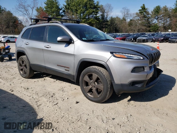 2016 Jeep Cherokee Latitude with VIN 1C4PJMCB6GW326408, listed as a Copart auction lot 54530365 with 120,841 mi miles and Salvage title. Bid and sale history available at DreamBid. Image 4.