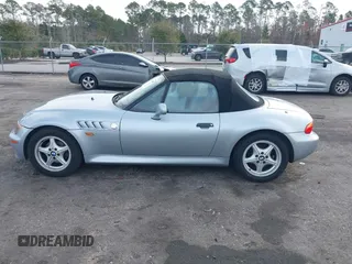 1996 BMW 3-Series Z3 with VIN 4USCH7329TLB67632, listed as a IAAI auction lot 41370815 with 109,932 mi miles. Bid and sale history available at carsss.com. Image 14.